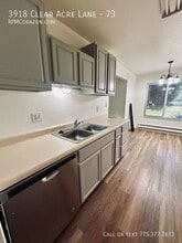 3918 Clear Acre Ln in Reno, NV - Building Photo - Building Photo