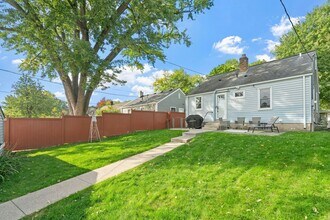 3141 Idaho Ave S in Minneapolis, MN - Building Photo - Building Photo