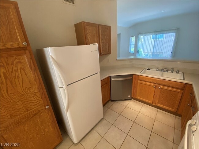 property at 2152 Jade Creek St