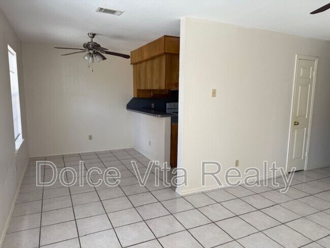 4105 N 24th Ln in McAllen, TX - Building Photo - Building Photo