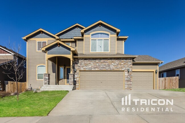 property at 8422 Admiral Way
