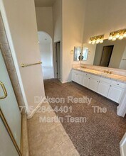 6710 Cinnamon Dr in Sparks, NV - Building Photo - Building Photo