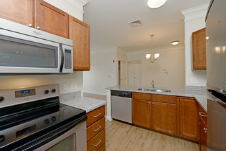 Sterling Place in Lakeville, MA - Foto de edificio - Interior Photo