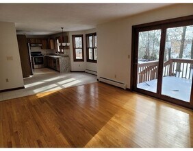 23 Tattan Farm Rd in Worcester, MA - Building Photo - Building Photo