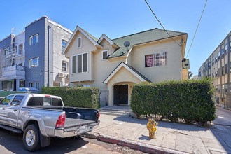 1322 Maryland St in Los Angeles, CA - Foto de edificio - Building Photo