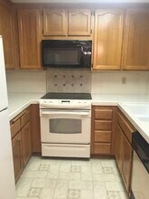 5875 Friars Rd in San Diego, CA - Building Photo - Building Photo