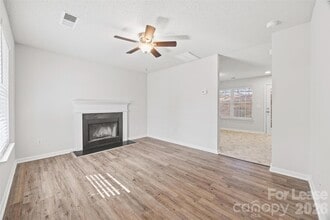 1411 Swaying Branch Ln in Clover, SC - Building Photo - Building Photo