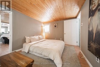 74 De La Salle Blvd in Georgina, ON - Building Photo - Building Photo