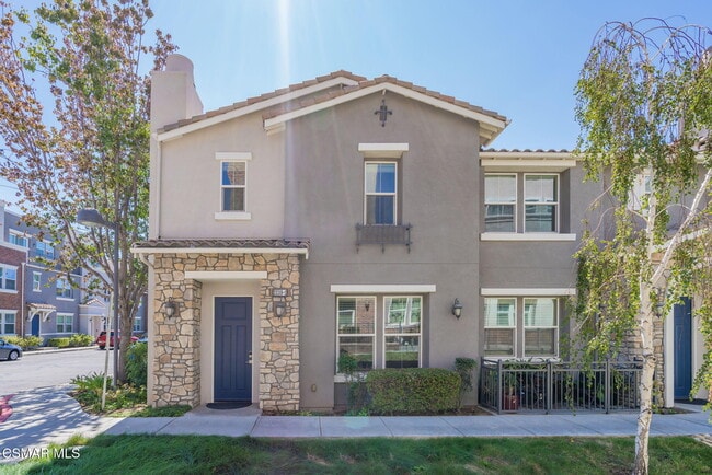 property at 2239 Rolling River Ln