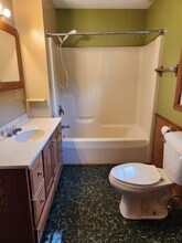 811 W Peck St in Whitewater, WI - Building Photo - Building Photo