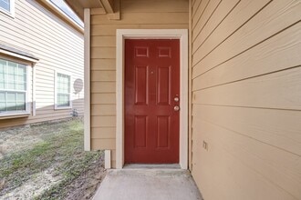 6118 Yorkglen Manor Ln in Houston, TX - Building Photo - Building Photo