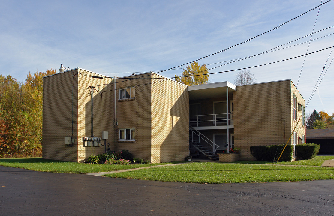 3916 Tod Ave in Warren, OH - Building Photo