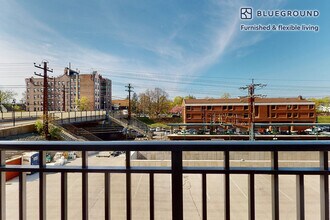 332 Halstead Ave in Harrison, NY - Building Photo - Building Photo
