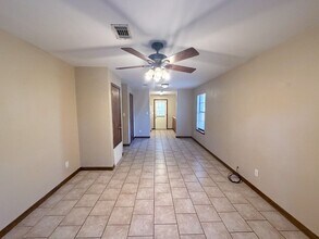 10842 US-98 in Pensacola, FL - Building Photo - Building Photo