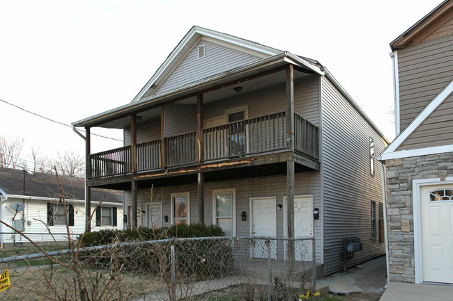 2111 Bradley Ave in Louisville, KY - Foto de edificio - Building Photo