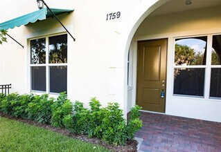 1759 NW 124th Way in Pembroke Pines, FL - Building Photo - Building Photo