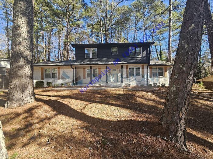 3429 Mt Gilead Rd SW in Atlanta, GA - Building Photo