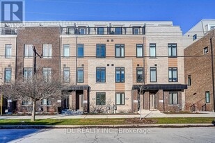 70B Tisdale Ave in Toronto, ON - Building Photo
