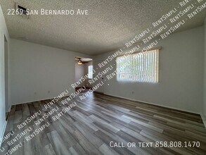 2269 San Bernardo Ave in Hemet, CA - Building Photo - Building Photo