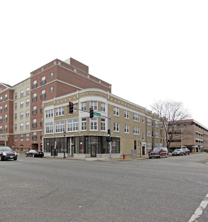 1047-1053 Madison St in Oak Park, IL - Foto de edificio
