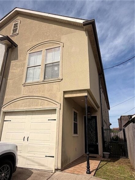 property at 1502 Orpheum Ave