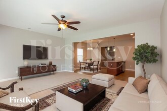8120 Dumphries Dr in Huntersville, NC - Building Photo - Building Photo