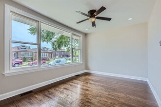 4850 W North Ave in Chicago, IL - Building Photo - Building Photo