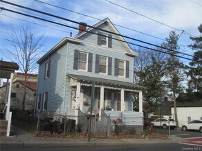 40 W Broad St in Haverstraw, NY - Building Photo - Building Photo