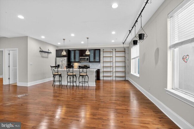 946 N 2nd St in Philadelphia, PA - Building Photo - Building Photo