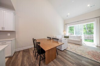 5273 Twilight Ct in Toano, VA - Building Photo - Building Photo