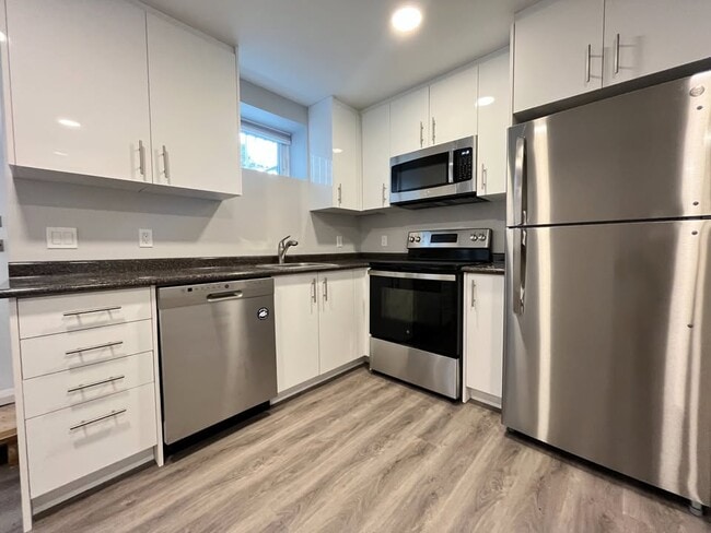 B-146 Bartlett Avenue Toronto Ontario M6H 3G1