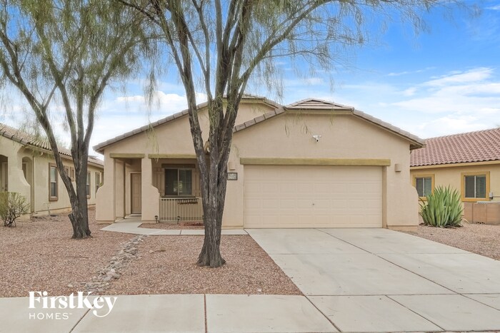 9657 N Deimos Dr in Tucson, AZ - Building Photo