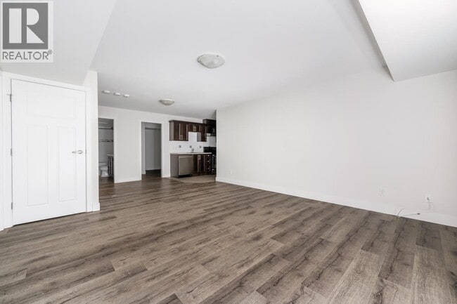 property at 1521 Shore View Pl