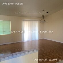 3605 Southpass Dr in Bakersfield, CA - Building Photo - Building Photo