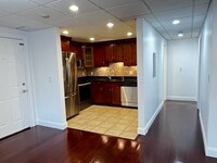 116 Foster St, Unit #220 in Peabody, MA - Foto de edificio - Building Photo