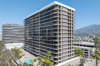 Monterey Island in Glendale, CA - Building Photo - Building Photo