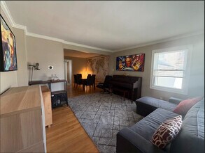 5540 Fairview Ave in Chicago, IL - Building Photo - Building Photo