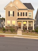 821 Sierra Grove Ln in Knightdale, NC - Foto de edificio - Building Photo