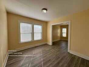 5054 Linsdale St, Unit 1 in Detroit, MI - Building Photo - Building Photo