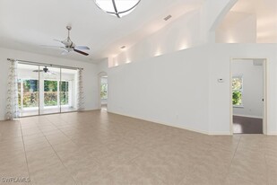 15073 Cortona Way in Naples, FL - Building Photo - Building Photo