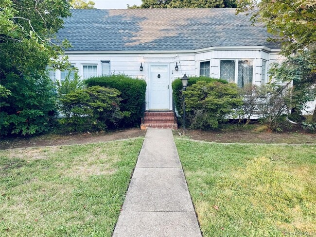 property at 17 Henry Ave
