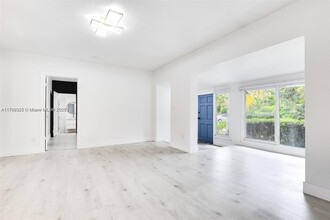 10070 NW 2nd Ct in Miami, FL - Building Photo - Building Photo