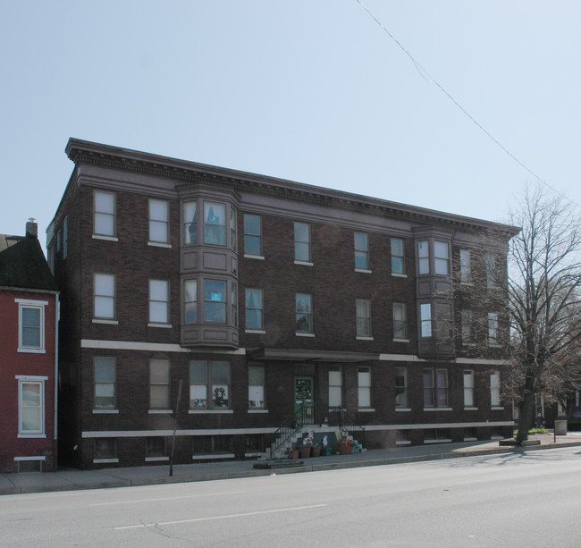 200 Verbeke St in Harrisburg, PA - Foto de edificio - Building Photo