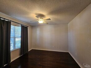 4347 Crosswind Dr in Milton, FL - Building Photo - Building Photo