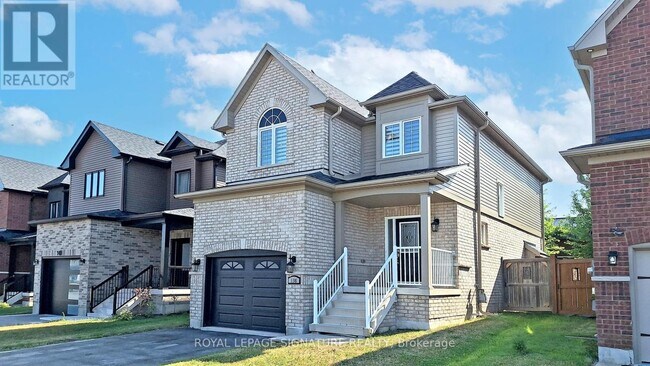 138 Sun King Crescent in Barrie, ON - Building Photo - Building Photo