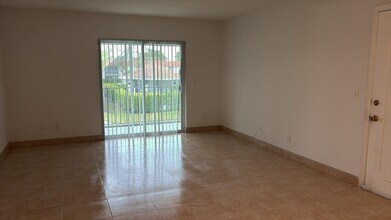 22785 SW 66th Ave in Boca Raton, FL - Building Photo - Building Photo