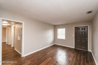 10429 Anders Blvd in Jacksonville, FL - Building Photo - Building Photo