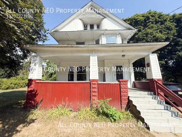 property at 39 Fulton St