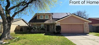 4827 Cypressdale Dr in Spring, TX - Building Photo