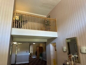 2 Summit Dr in Reading, MA - Building Photo - Building Photo